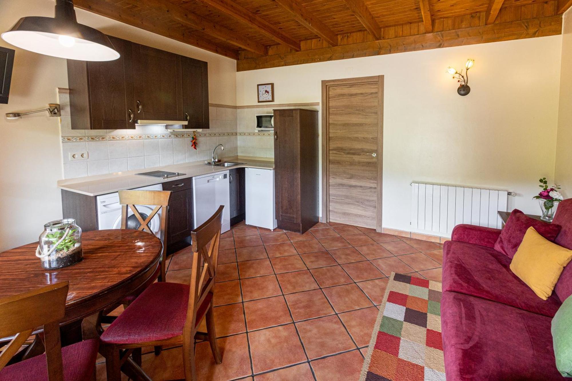 Onís Apartamentos El Pedrayu מראה חיצוני תמונה