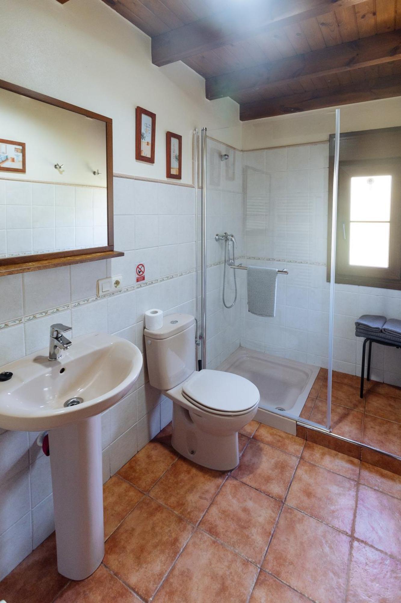 Onís Apartamentos El Pedrayu מראה חיצוני תמונה